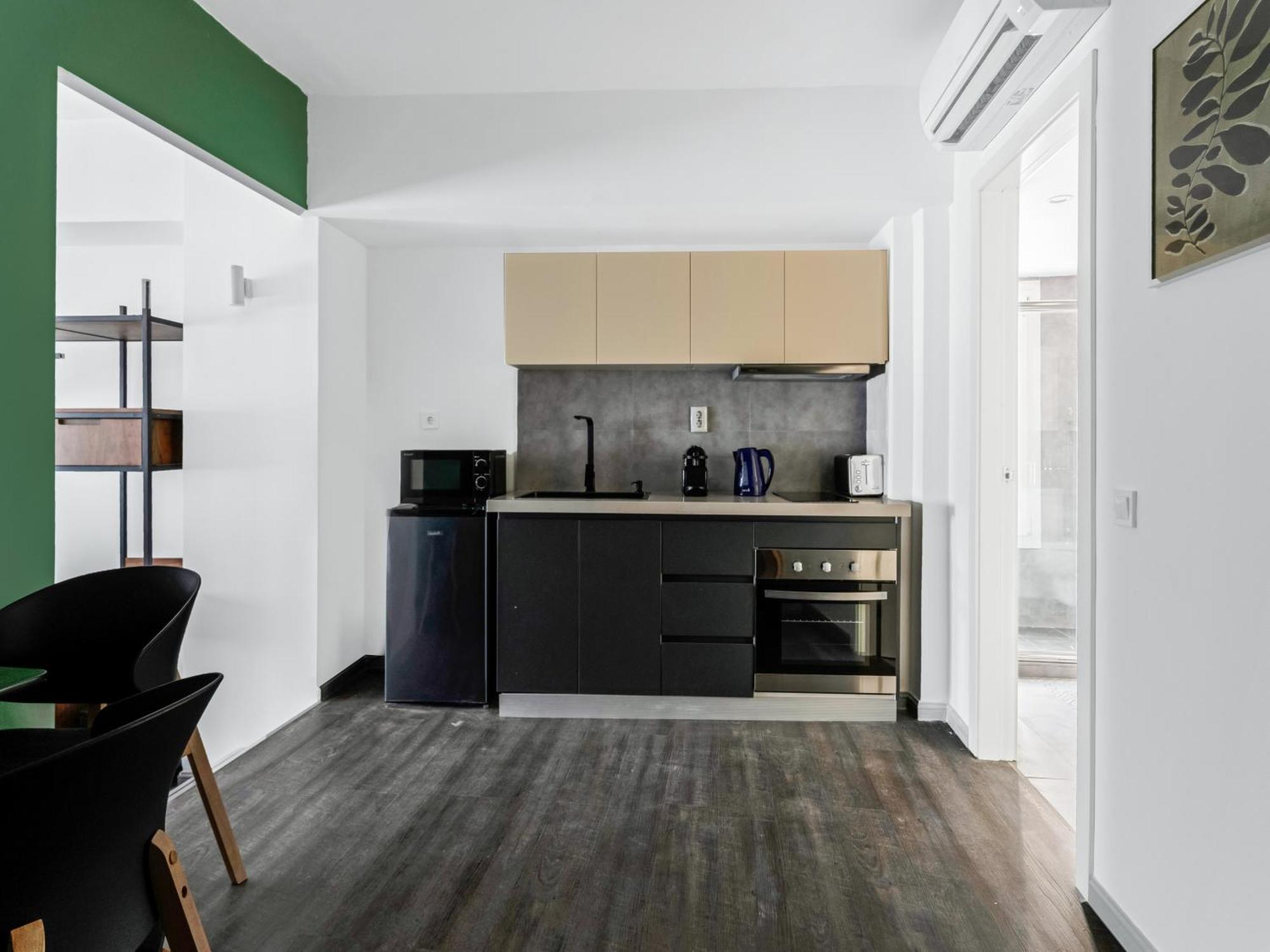 Yalarent Luxury Apartments In The Heart Of The City Athens Exterior photo
