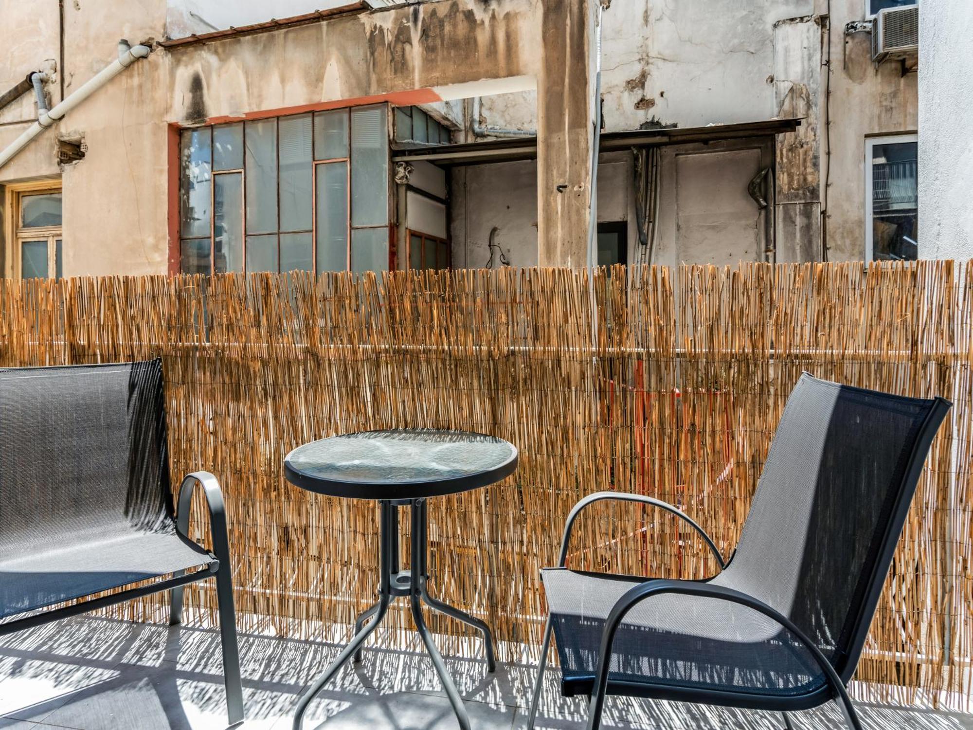 Yalarent Luxury Apartments In The Heart Of The City Athens Exterior photo